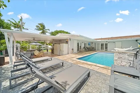 9915 Santos Drive Cutler Bay FL 33189