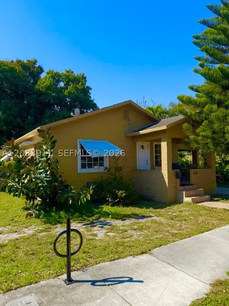 1100 N 24th Avenue Hollywood FL 33020