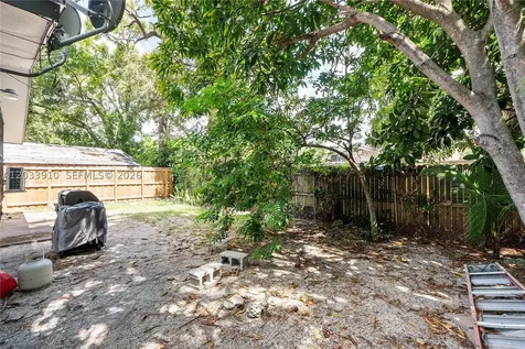1821 SW 11th Court Fort Lauderdale FL 33312