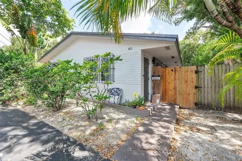 1821 SW 11th Court Fort Lauderdale FL 33312