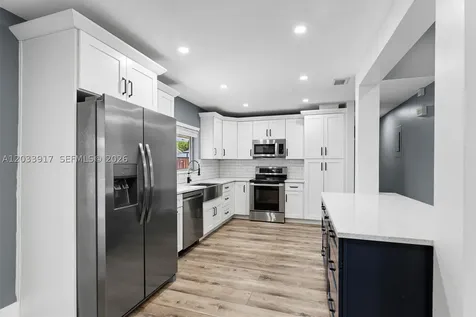 2331 NW 110th Terrace Sunrise FL 33322