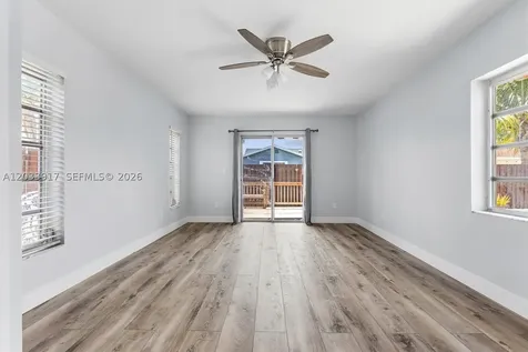 2331 NW 110th Terrace Sunrise FL 33322