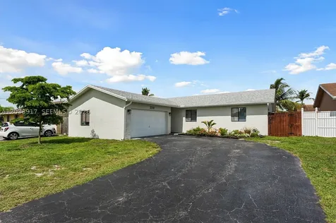 2331 NW 110th Terrace Sunrise FL 33322