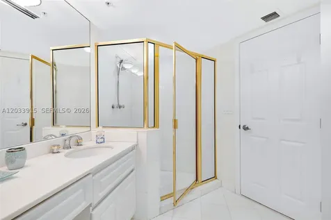 6301 Collins Avenue Miami Beach FL 33141