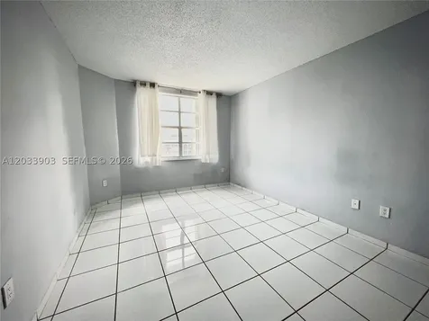 1985 S Ocean Drive Hallandale Beach FL 33009