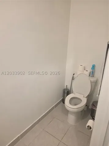 21124 NE 8th Avenue Miami FL 33179