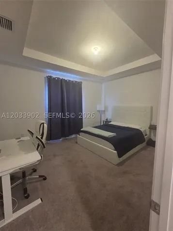 21124 NE 8th Avenue Miami FL 33179