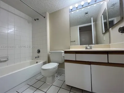 4015 W Mcnab Road Pompano Beach FL 33069