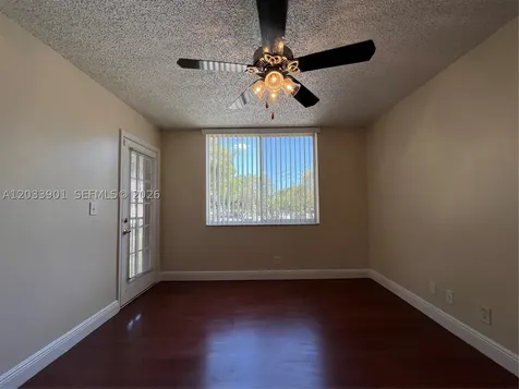 4015 W Mcnab Road Pompano Beach FL 33069