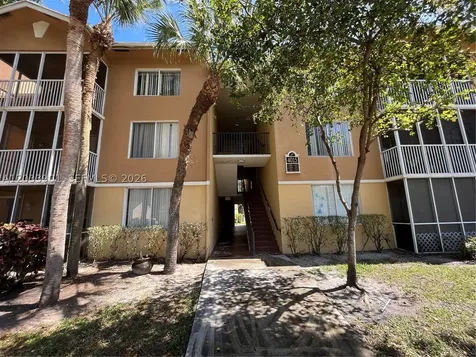 4015 W Mcnab Road Pompano Beach FL 33069