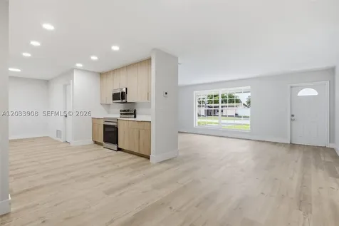 6600 NW 26th Street Sunrise FL 33313