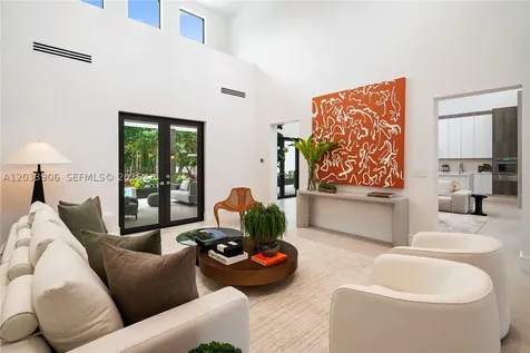 6200 SW 83 Avenue Miami FL 33143