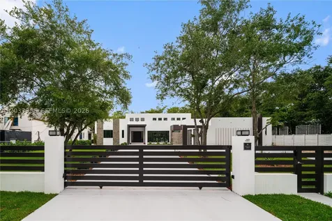 6200 SW 83 Avenue Miami FL 33143