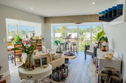 550 Ocean Drive Key Biscayne FL 33149