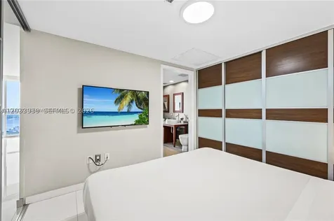 485 Brickell Avenue Miami FL 33131