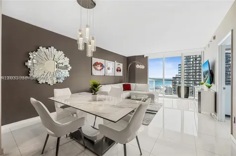 485 Brickell Avenue Miami FL 33131