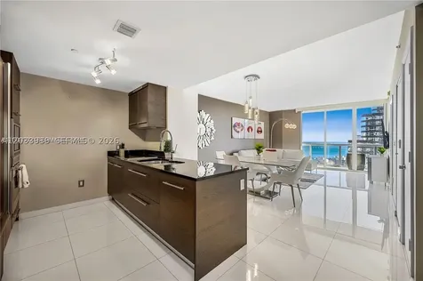 485 Brickell Avenue Miami FL 33131