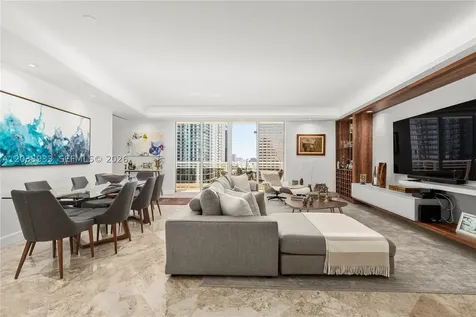 901 Brickell Key Bl Miami FL 33131