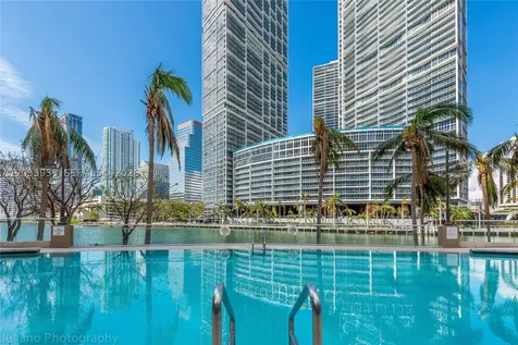 901 Brickell Key Bl Miami FL 33131