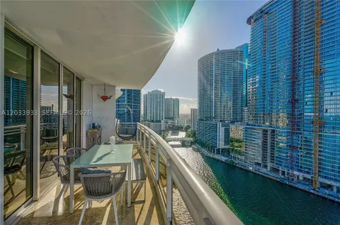 901 Brickell Key Bl Miami FL 33131