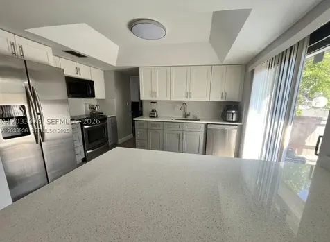 3931 SW 84th Terrace Davie FL 33328