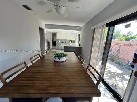 3931 SW 84th Terrace Davie FL 33328