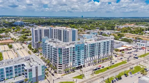 140 S Dixie Highway Hollywood FL 33020