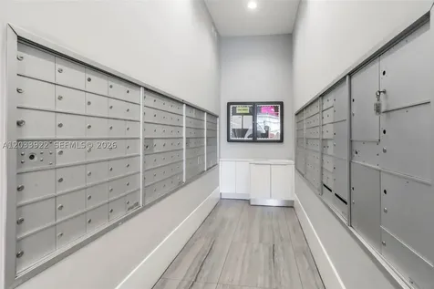 140 S Dixie Highway Hollywood FL 33020