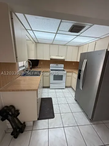 1140 SW 9th Street Miami FL 33130