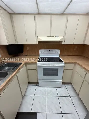 1140 SW 9th Street Miami FL 33130