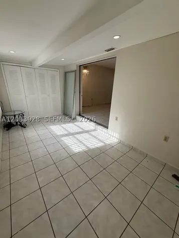 1140 SW 9th Street Miami FL 33130