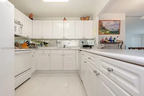 2301 Collins Avenue Miami Beach FL 33139