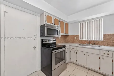 1540 NE 191st Street Miami FL 33179