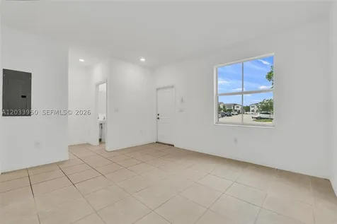 1791 SE 27th Terrace Homestead FL 33035