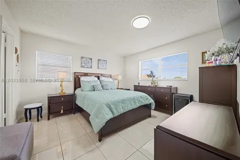 8951 Sunrise Lakes Boulevard Sunrise FL 33322