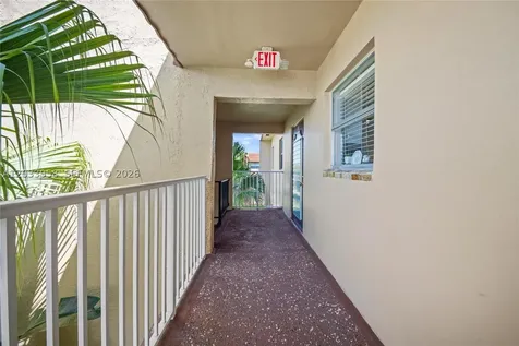 8951 Sunrise Lakes Boulevard Sunrise FL 33322