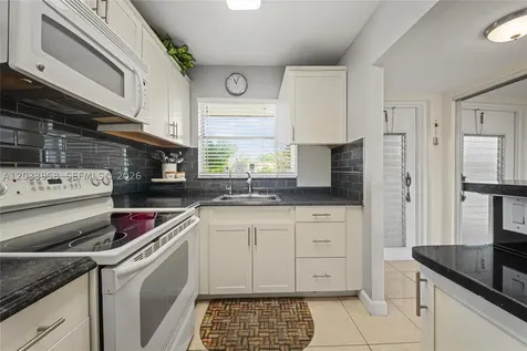 8951 Sunrise Lakes Boulevard Sunrise FL 33322