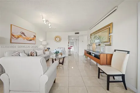 8951 Sunrise Lakes Boulevard Sunrise FL 33322