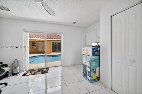 685 SW 198th Terrace Pembroke Pines FL 33029