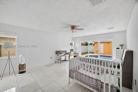685 SW 198th Terrace Pembroke Pines FL 33029
