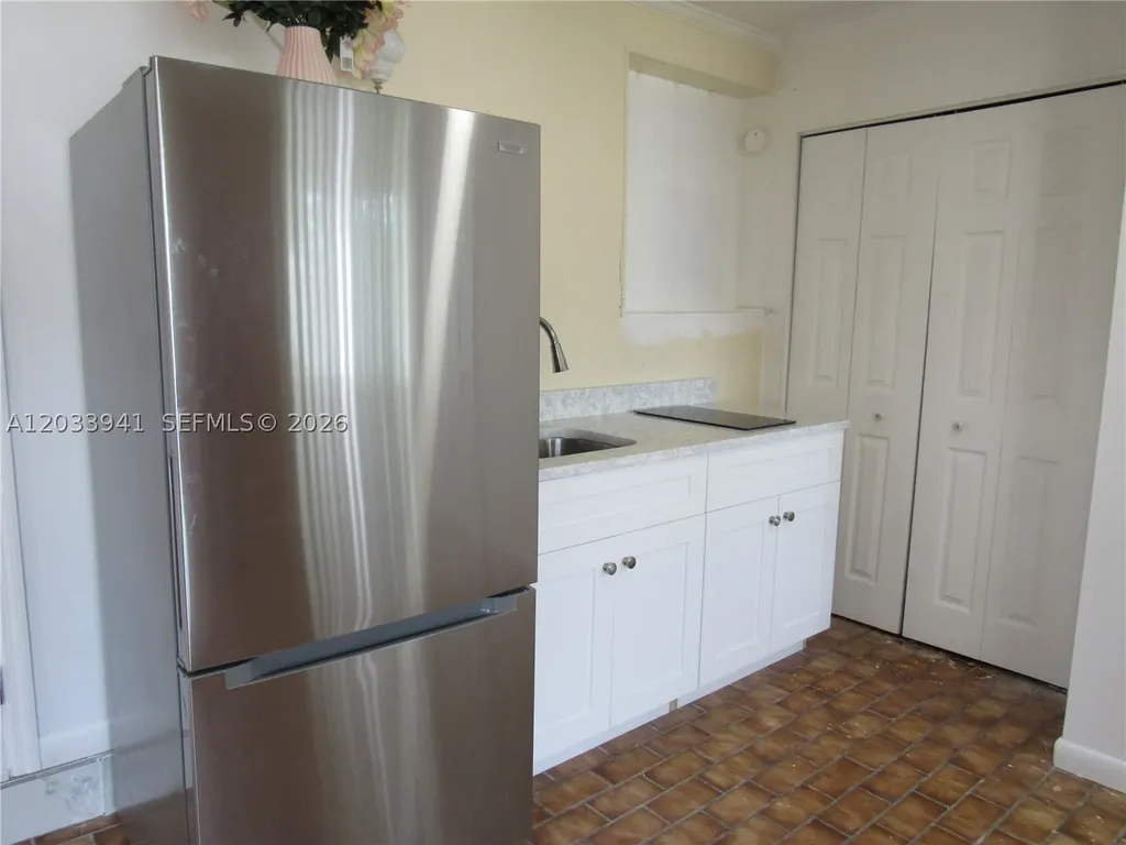 2016 SW 37th Avenue Fort Lauderdale FL 33312