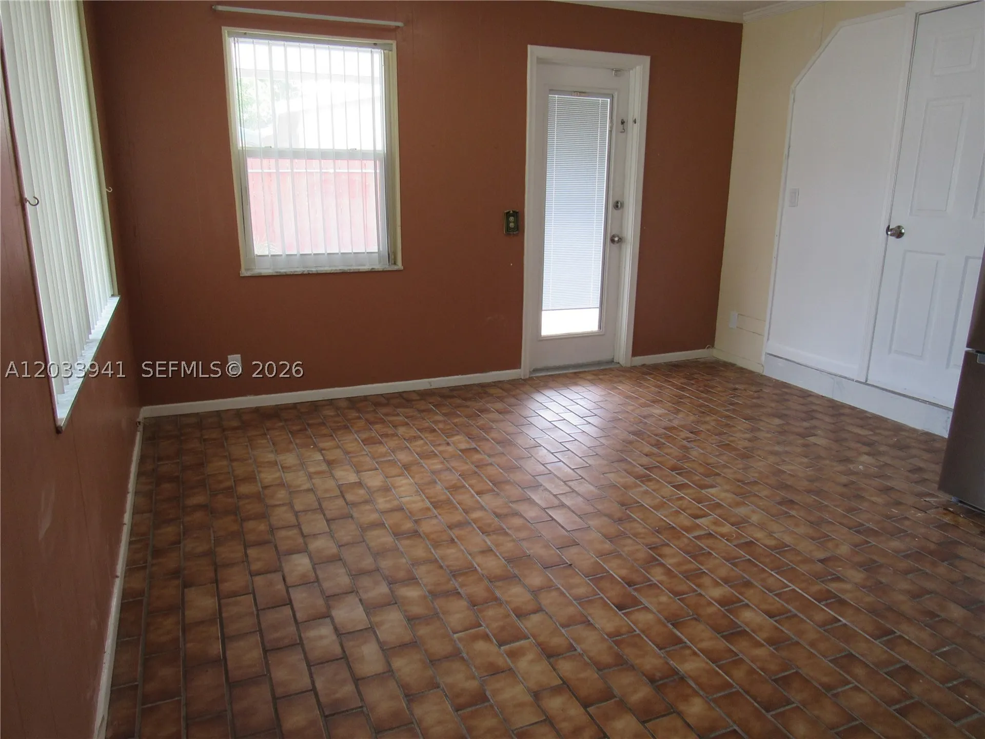 2016 SW 37th Avenue Fort Lauderdale FL 33312