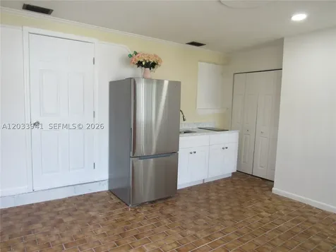 2016 SW 37th Avenue Fort Lauderdale FL 33312