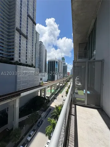 690 SW 1st Court Miami FL 33130