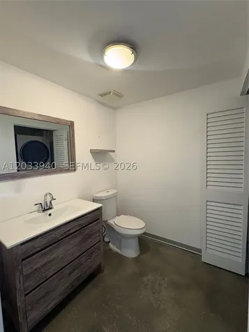 690 SW 1st Court Miami FL 33130