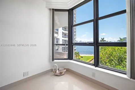 19101 NE 36th Court Aventura FL 33180