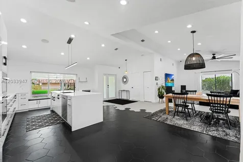 10731 NW 18th Court Coral Springs FL 33071