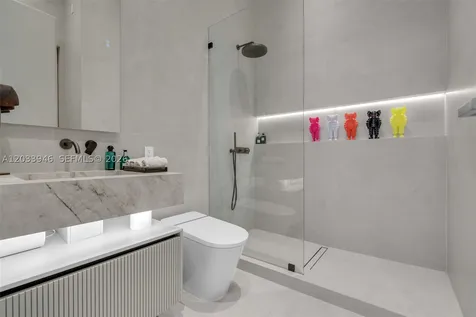 475 Brickell Avenue Miami FL 33131