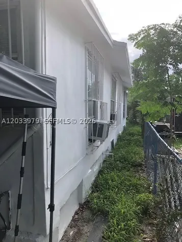 3314 NW 9th Court Miami FL 33127