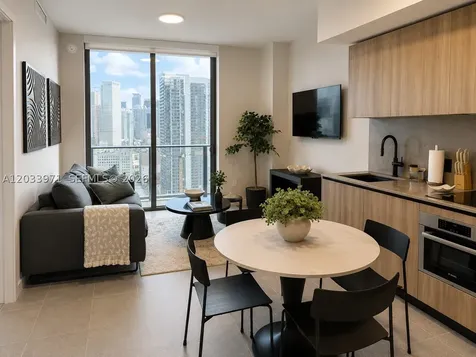 121 NE 5th Street Miami FL 33132